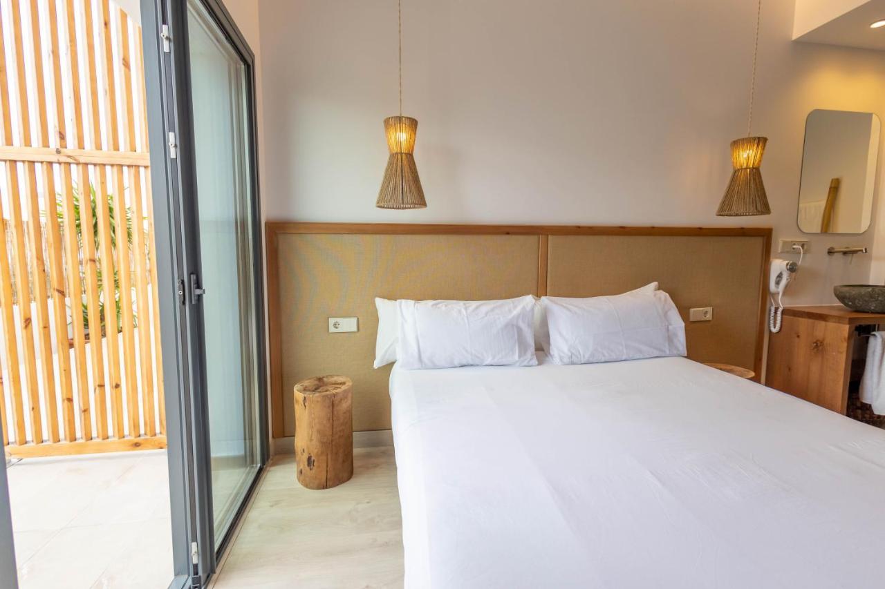 Play Hotel Ibiza - Adults Only Exterior photo